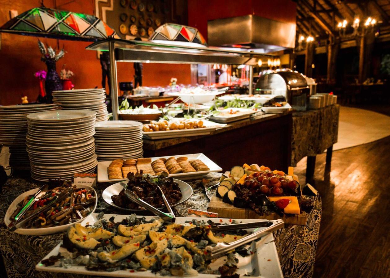 יוהנסבורג Indaba Hotel, Spa & Conference Center מראה חיצוני תמונה