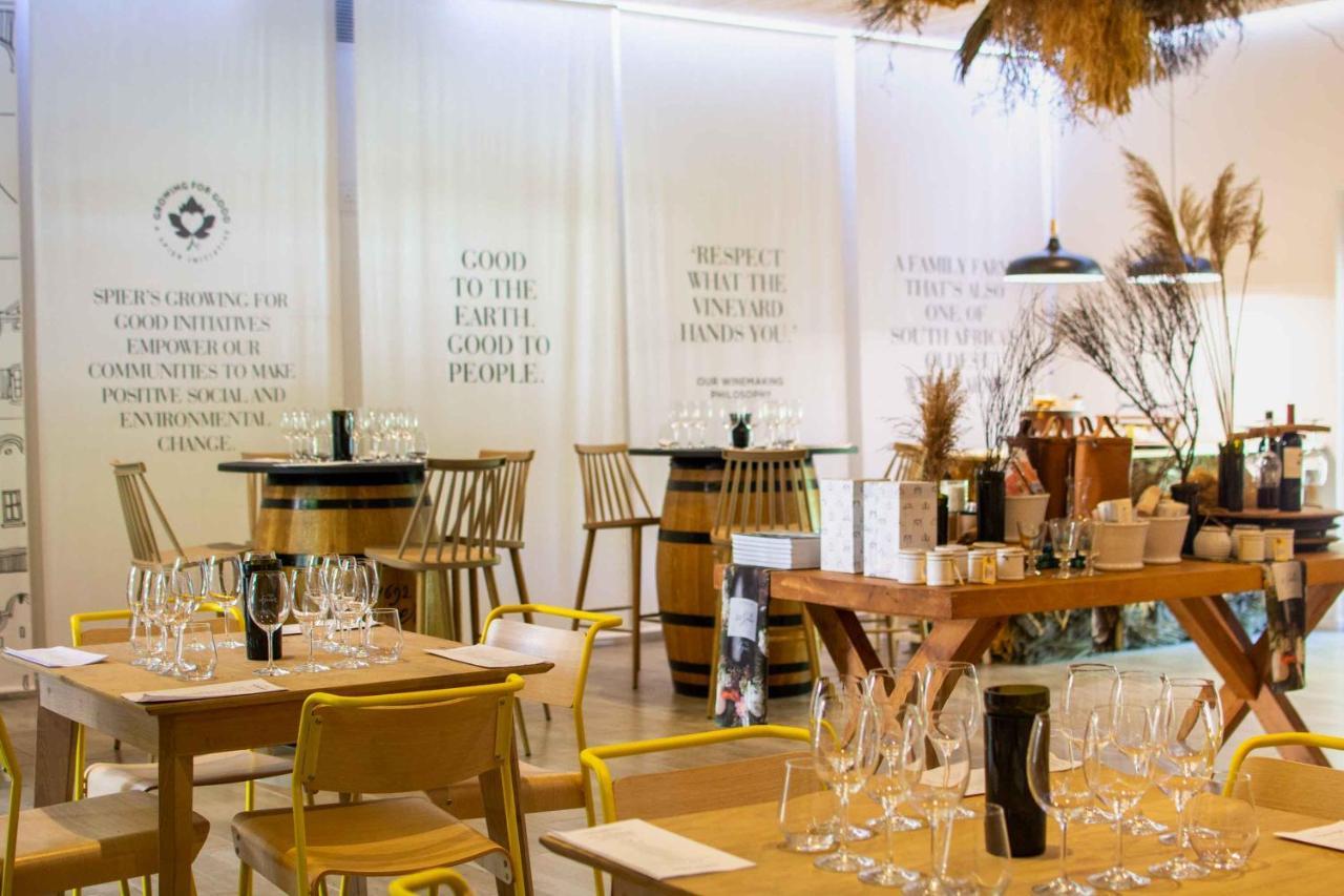 יוהנסבורג Indaba Hotel, Spa & Conference Center מראה חיצוני תמונה